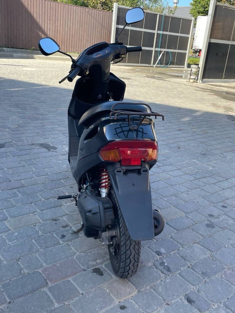 Скутер Honda Dio 27