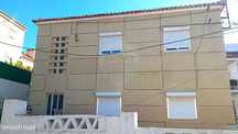 Moradia T4 para venda