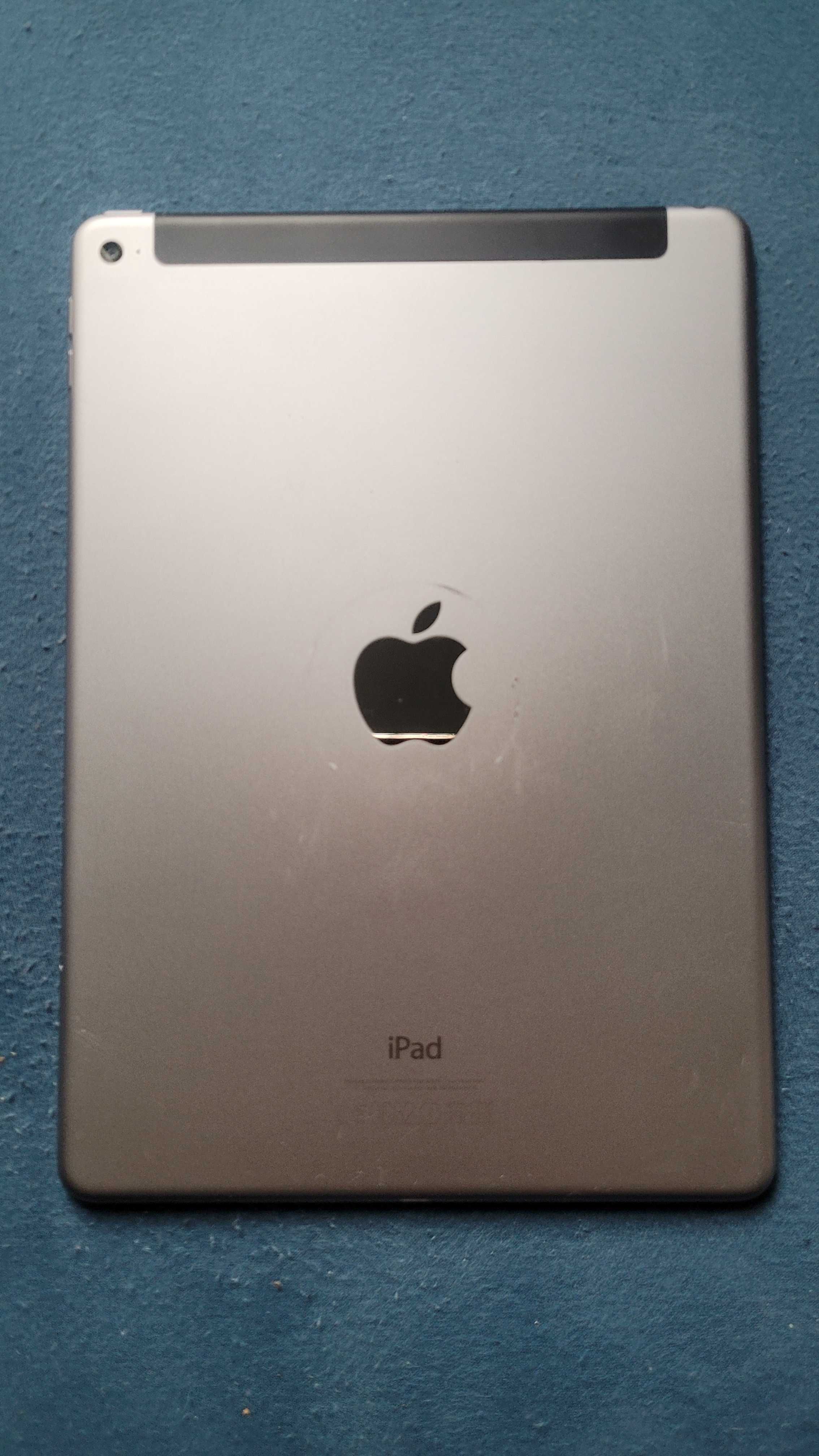 Ipad Air 2 tablet Apple + ładowarka + etui