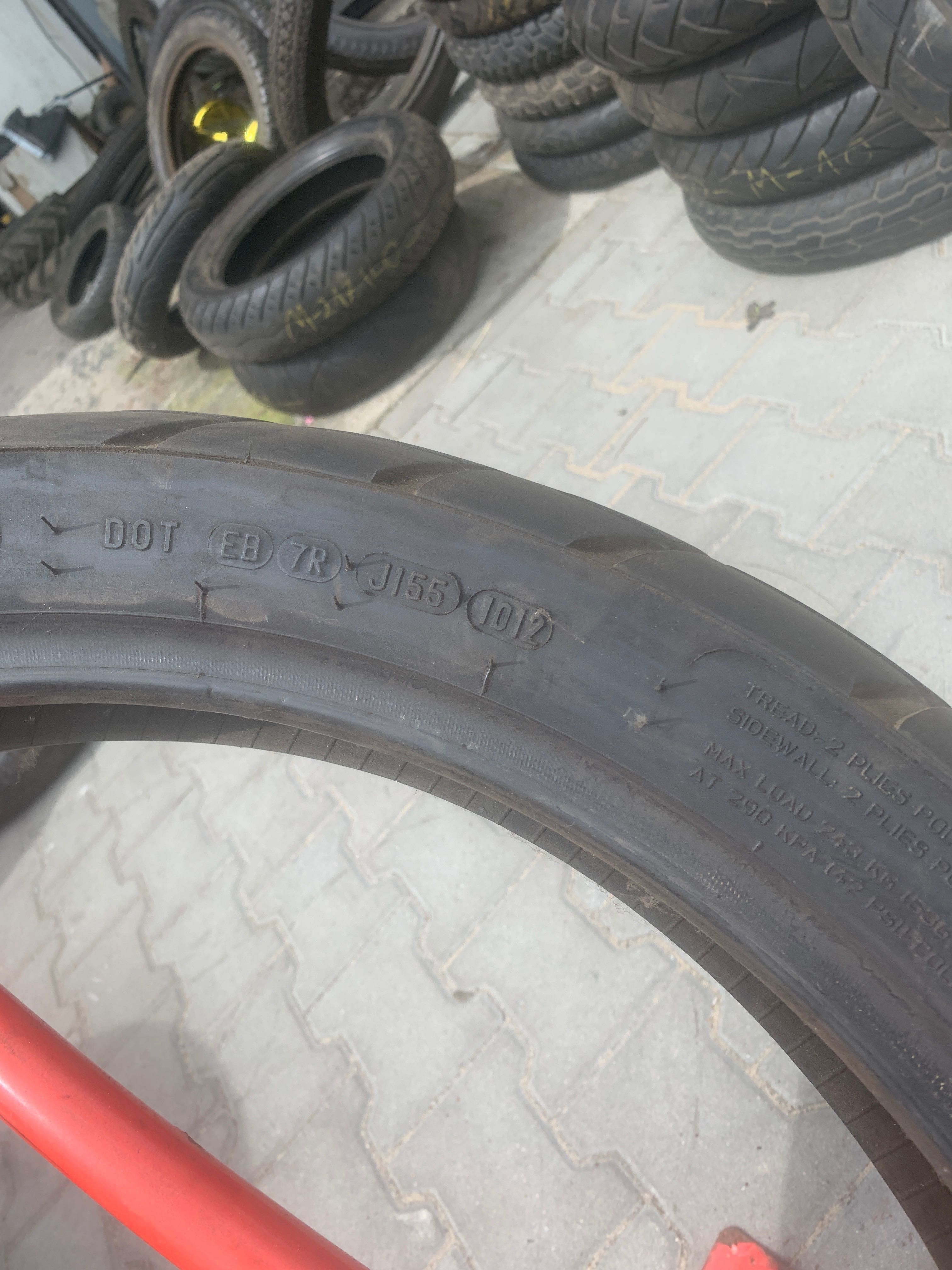 110/80 R 19 metzeler tourance nr 32