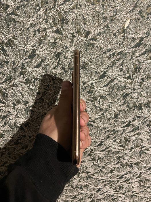 Айфон 10 ХS в идиальном состоянии