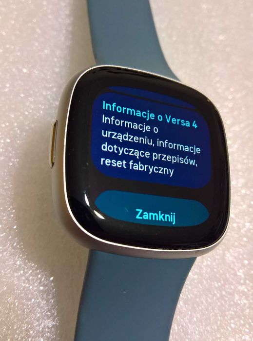 Fitbit Versa 4 smartwatch FB523 tętno spo2 gps NFC trening sen REM