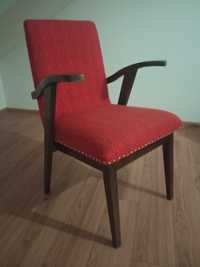 Fotele PRL typ 300-123 proj. M. Puchala (4szt.).