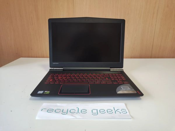 Portátil Lenovo Y520-15IKBN I5-7300HQ 8GB RAM DDR4 256GB NVMe