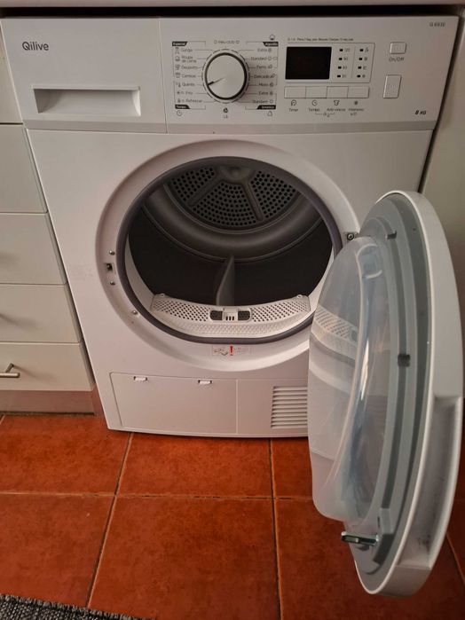 Máquina secar roupa Qlive