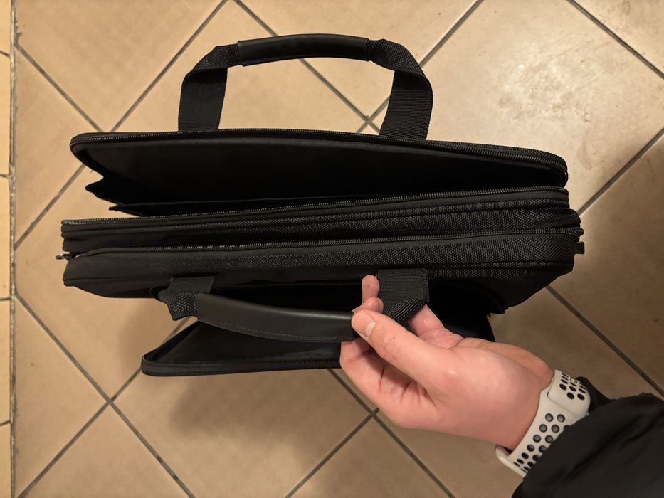 Torba na laptopa firmy DICOTA
