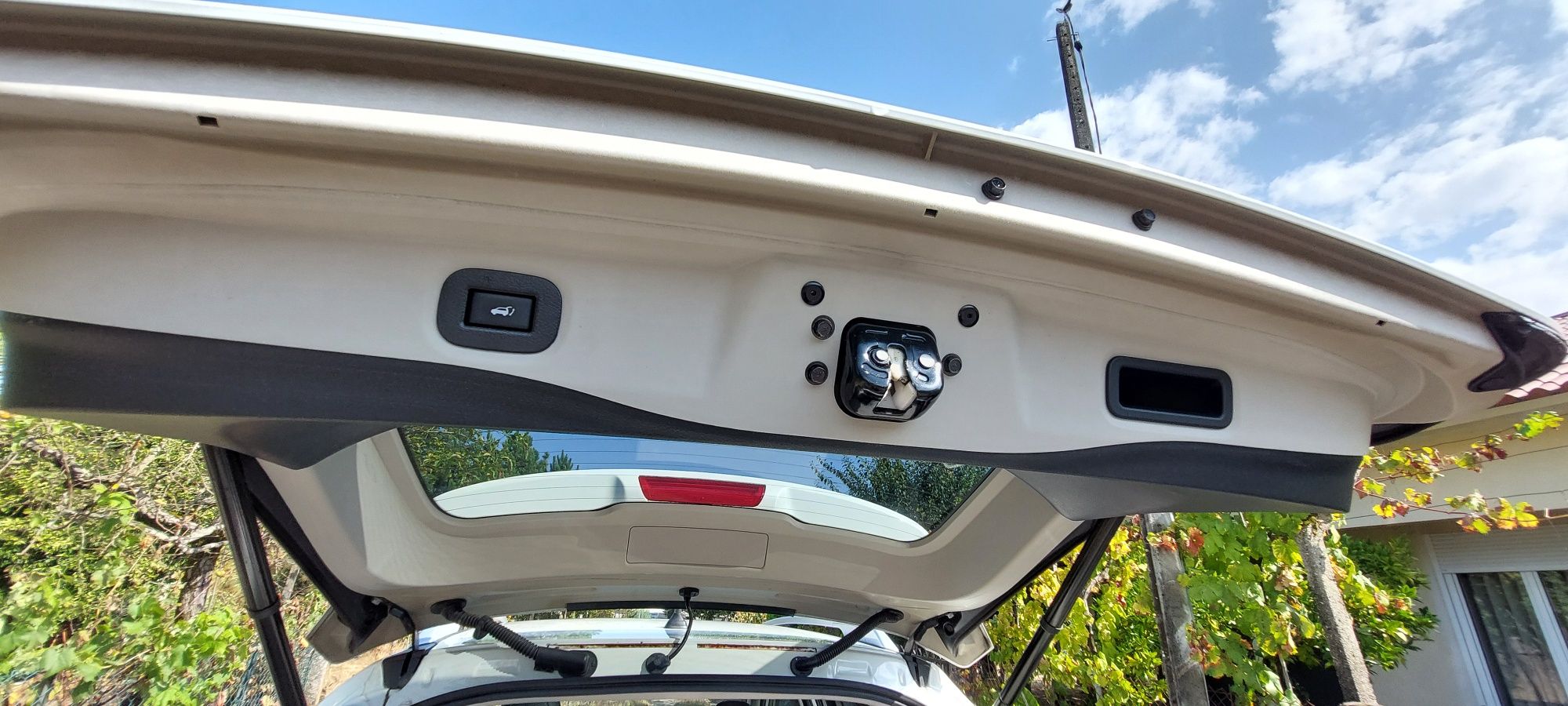 Nissan X- Trail 1.6 dci Tekna- 360