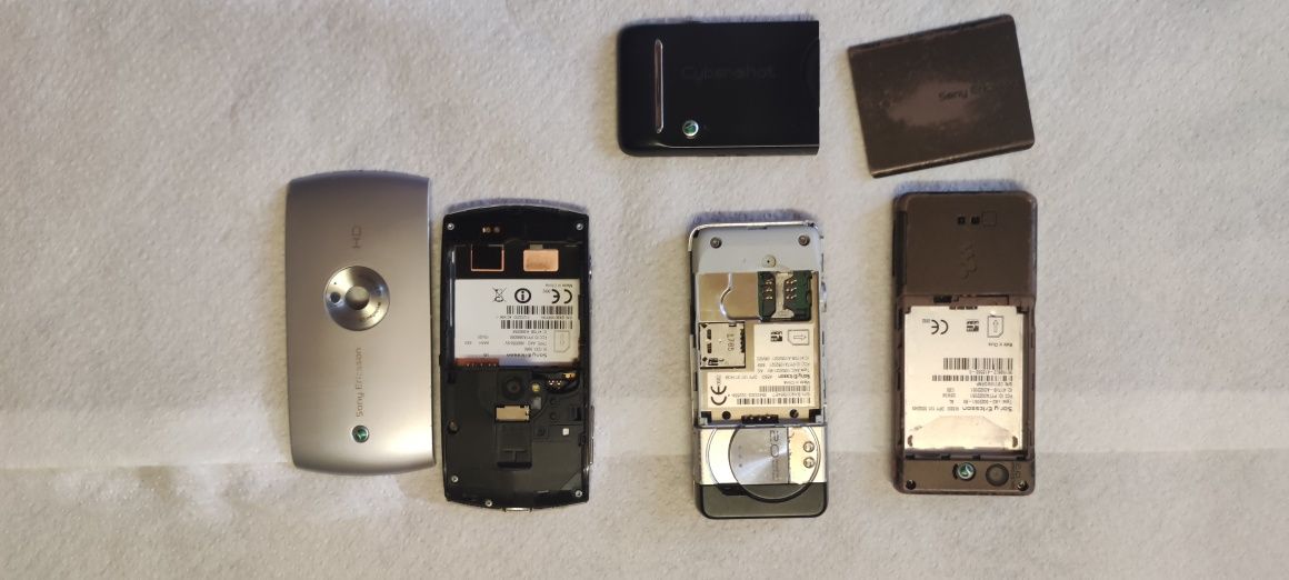 Sony Ericsson Vivaz,K550i,W880i