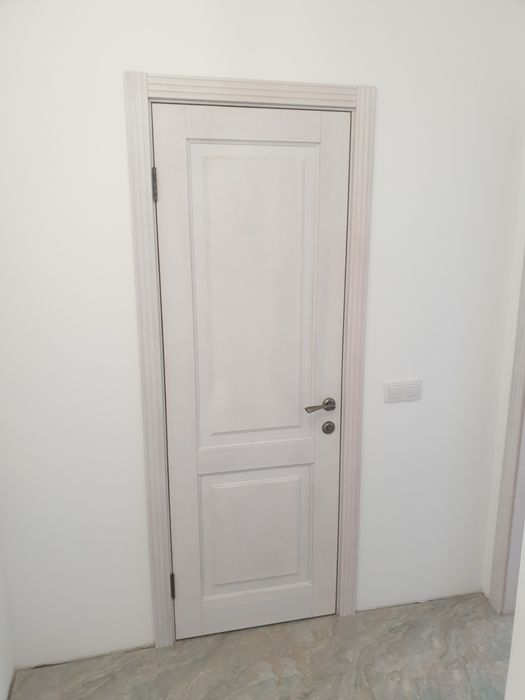 Двері міжкімнатні, деревянні