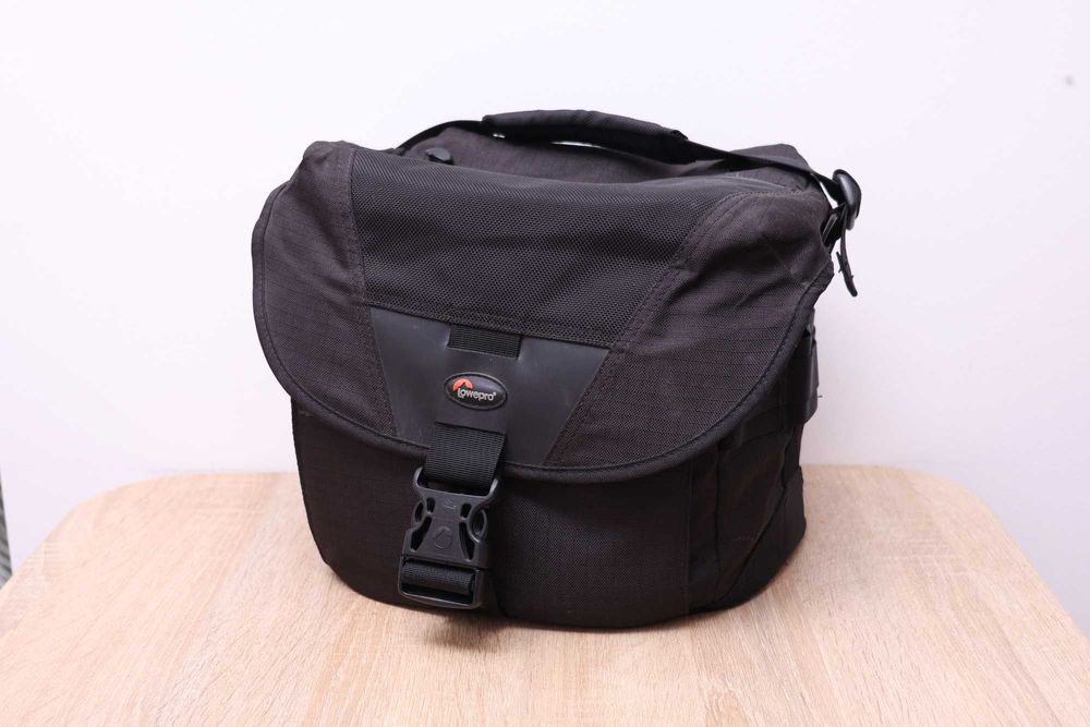 Torba fotograficzna Lowepro Stealth Reporter D200AW Super. Jak nowa