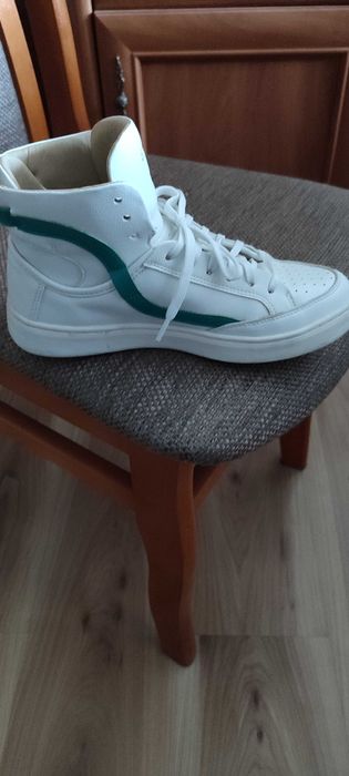 Buty damskie skórzane sportowe