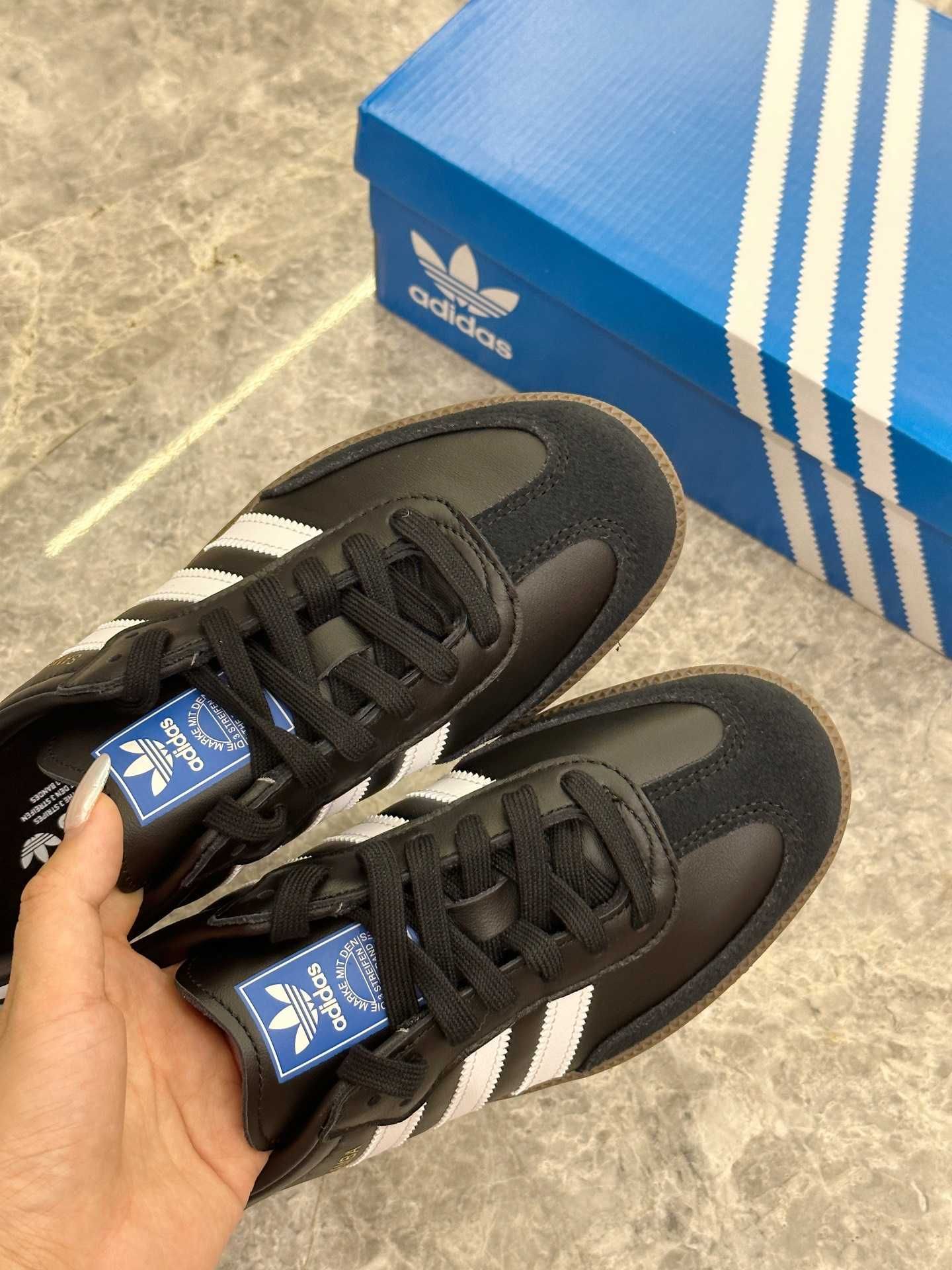 B75807\Nowe*SamDamskieadidas CzarnyUnisexTrampki 39