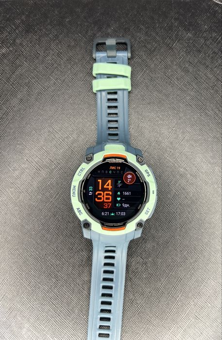 Смарт-годинник Garmin Instinct 3 50 mm AMOLED Neo Tropic