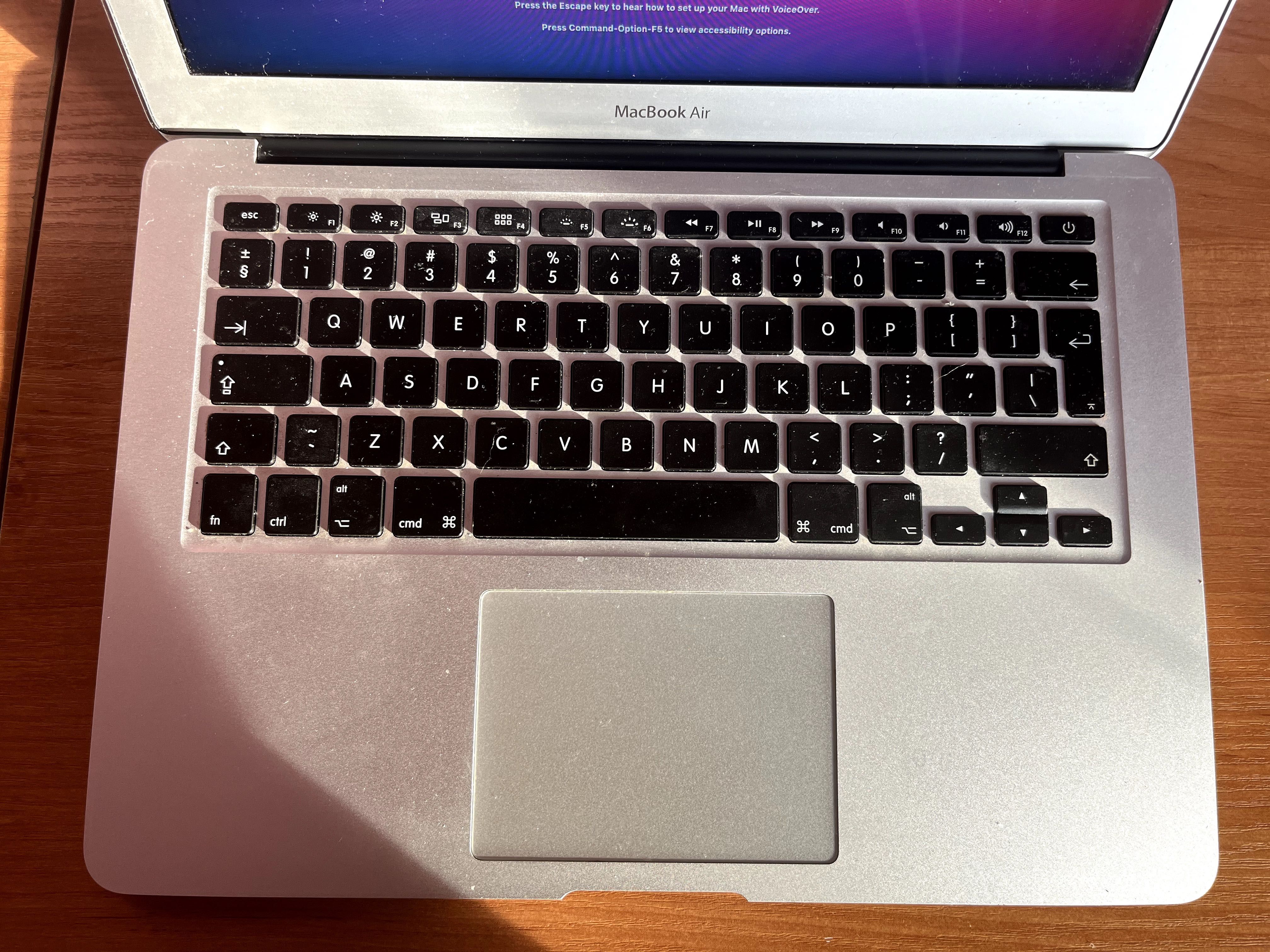 MacBook Air 13,3" 2017 - SPRAWNY