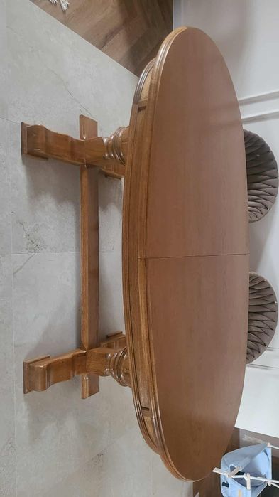 Sprzedam stół dębowy