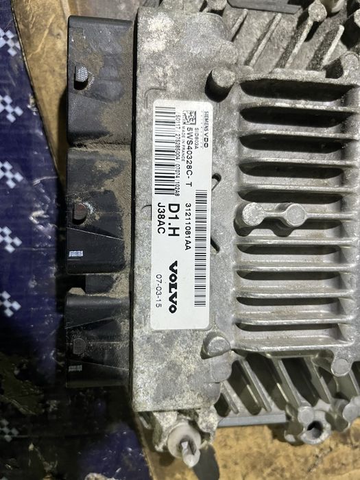Продам ЕБУ Мозги Volvo v50 2.0d
