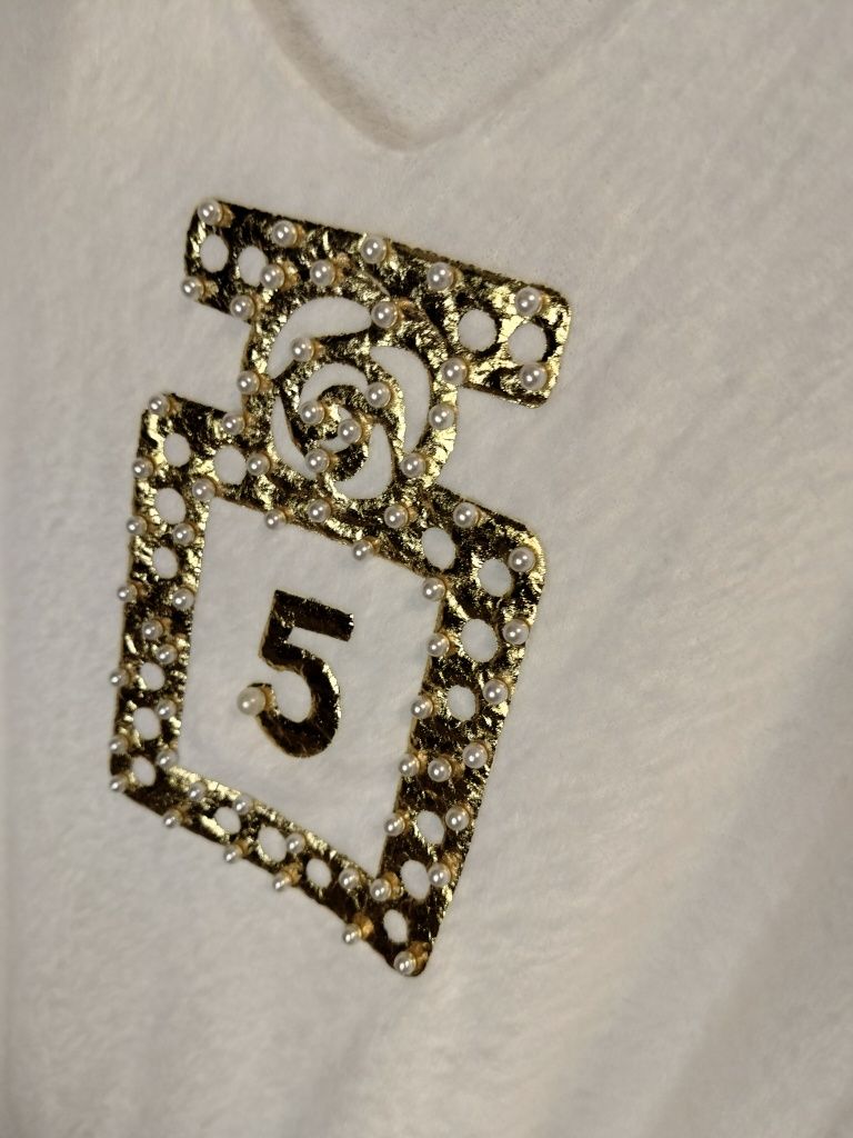 Hit! Swetr Livan'S perfum nr 5