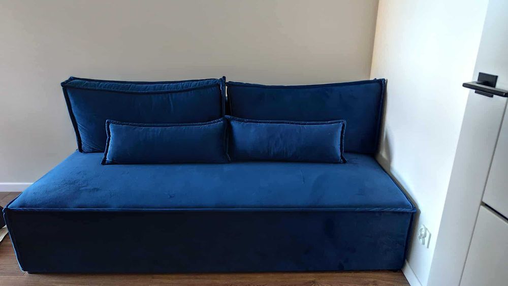 Sofa/kanapa rozkładana granatowa