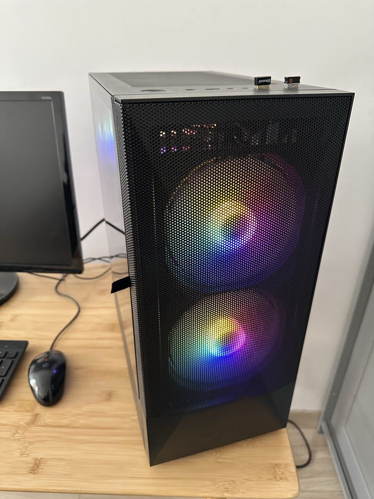 Komputer Gamingowy i7-7700K / RTX 3060 Ti / 32Gb RAM /