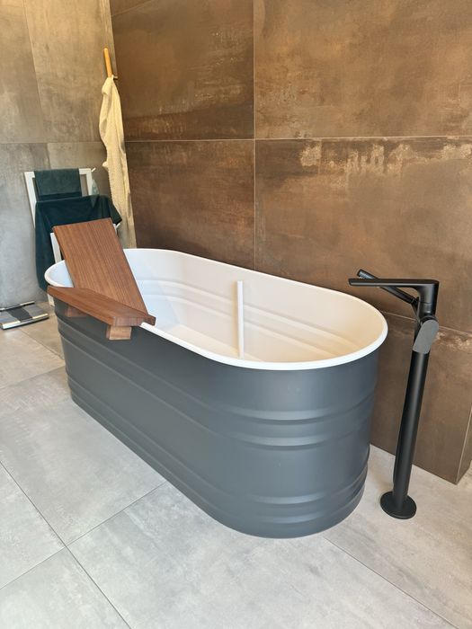 Wanna wolnostojąca Agape