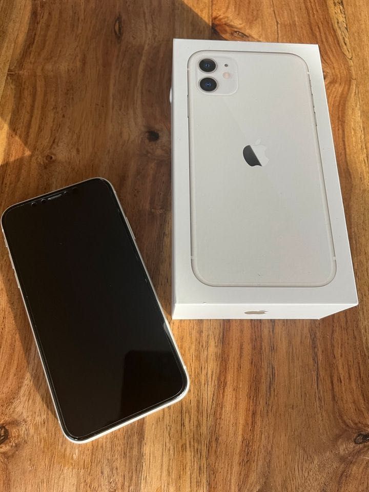 iPhone 11 gwarancja