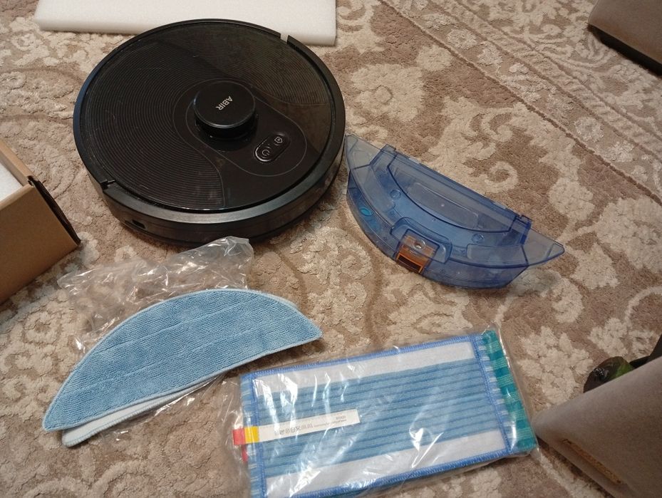 Робот пилесос AbirX8