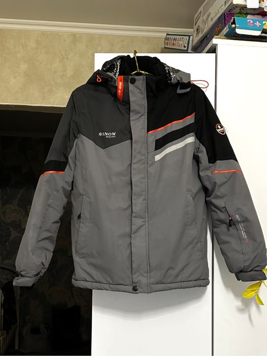 Куртка зимова, на хлопця, зріст 152-155 см