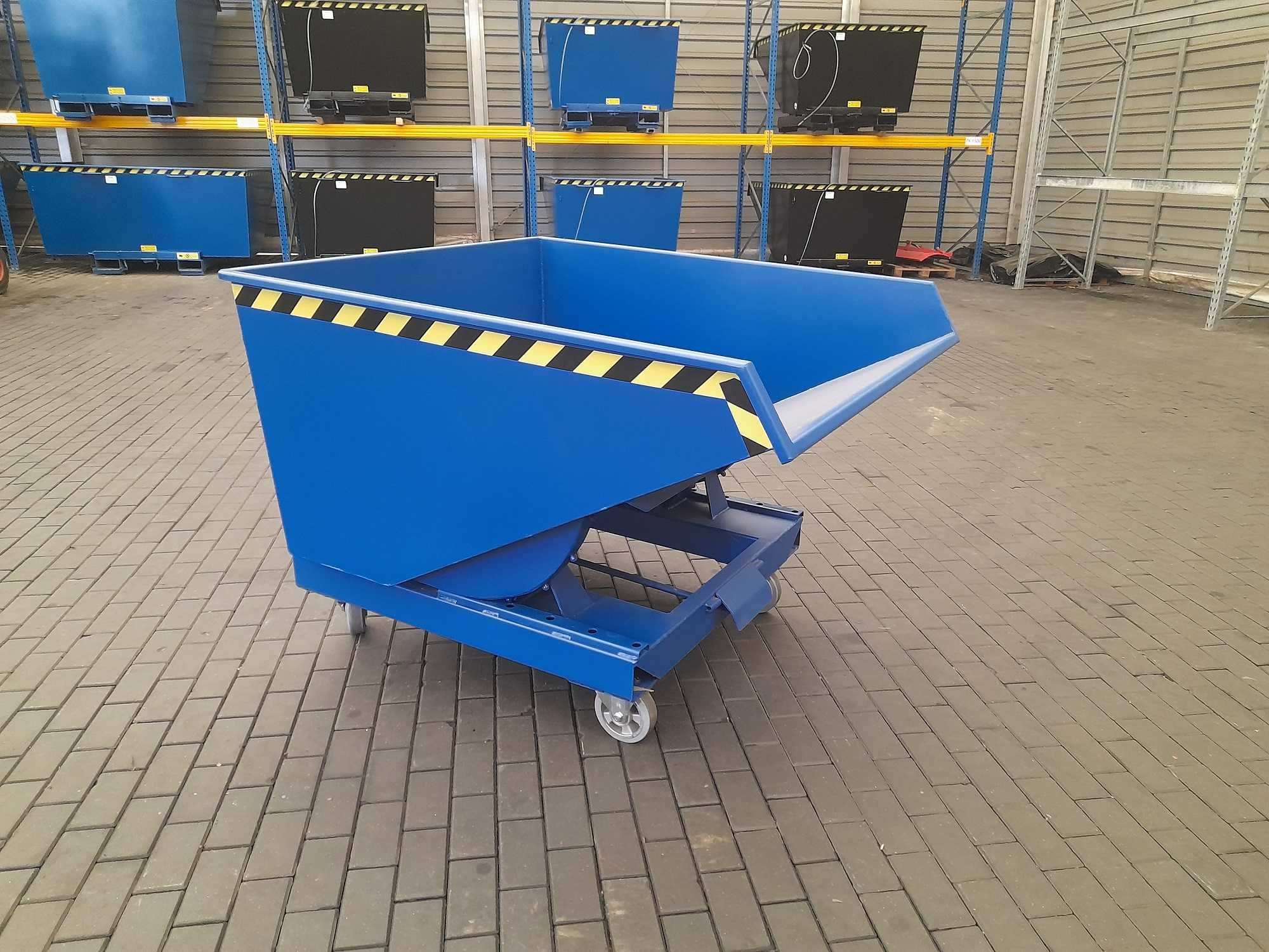 Kontener pojemnik na złom 900 L wióry gruz do widlaka