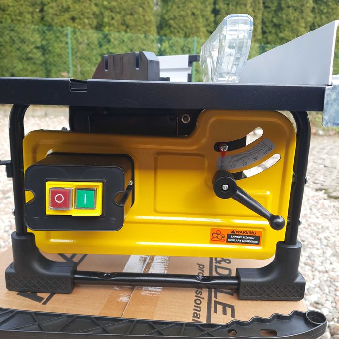 Pilarka stołowa krajzega 2000W KD5290