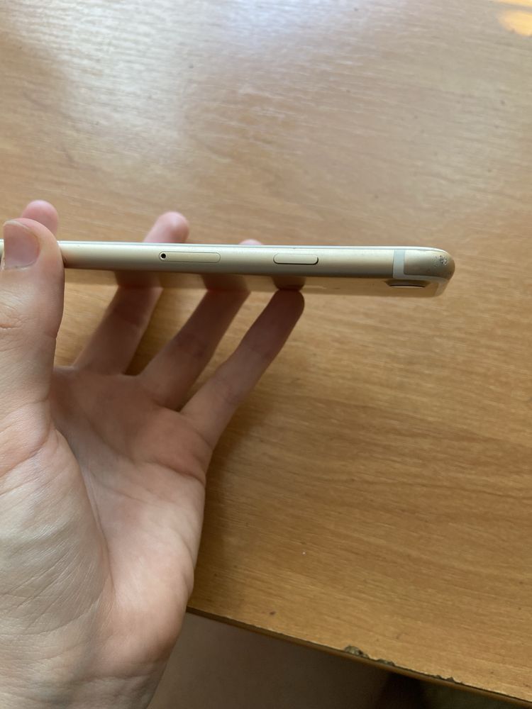 Iphone 7 золотой