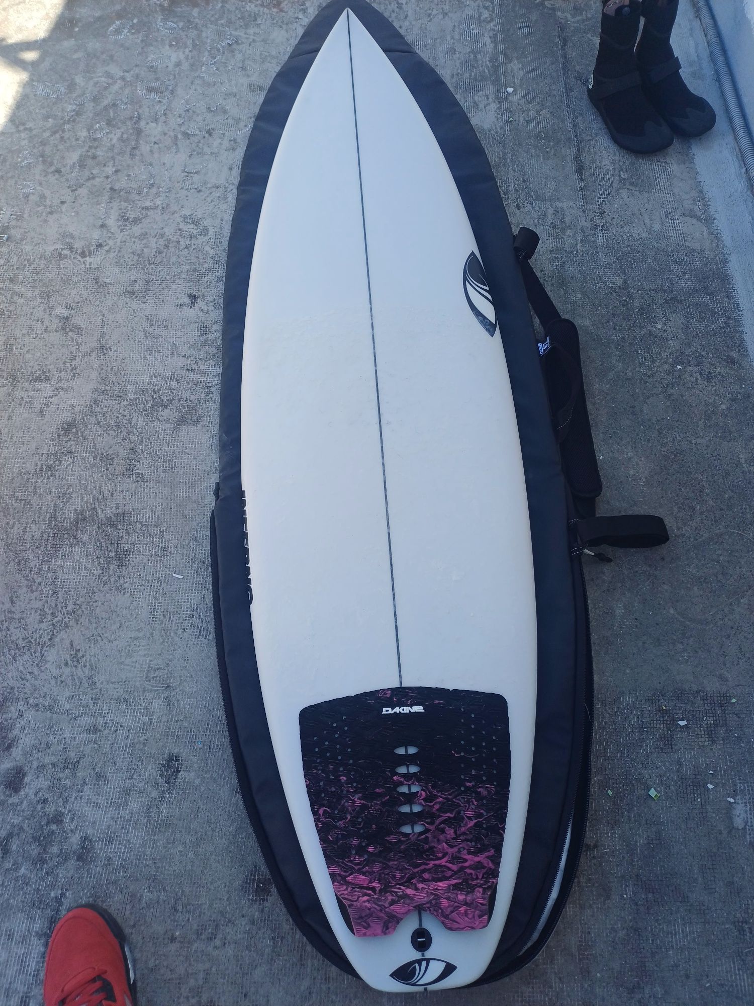Sharpeye inferno  6'2 72 PU