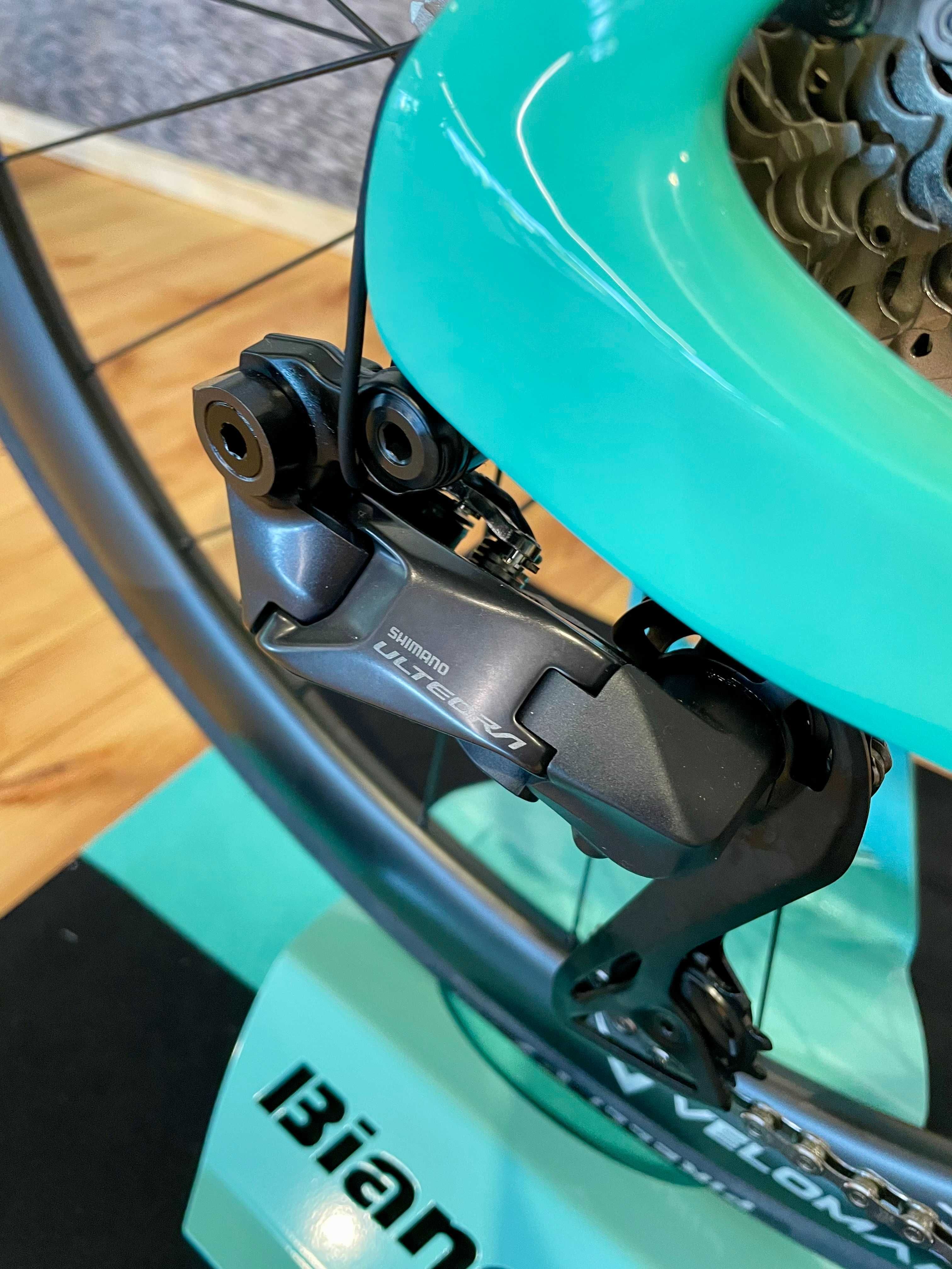 Nowy rower szosowy Bianchi Oltre Comp Di2 CELESTE Velopolis