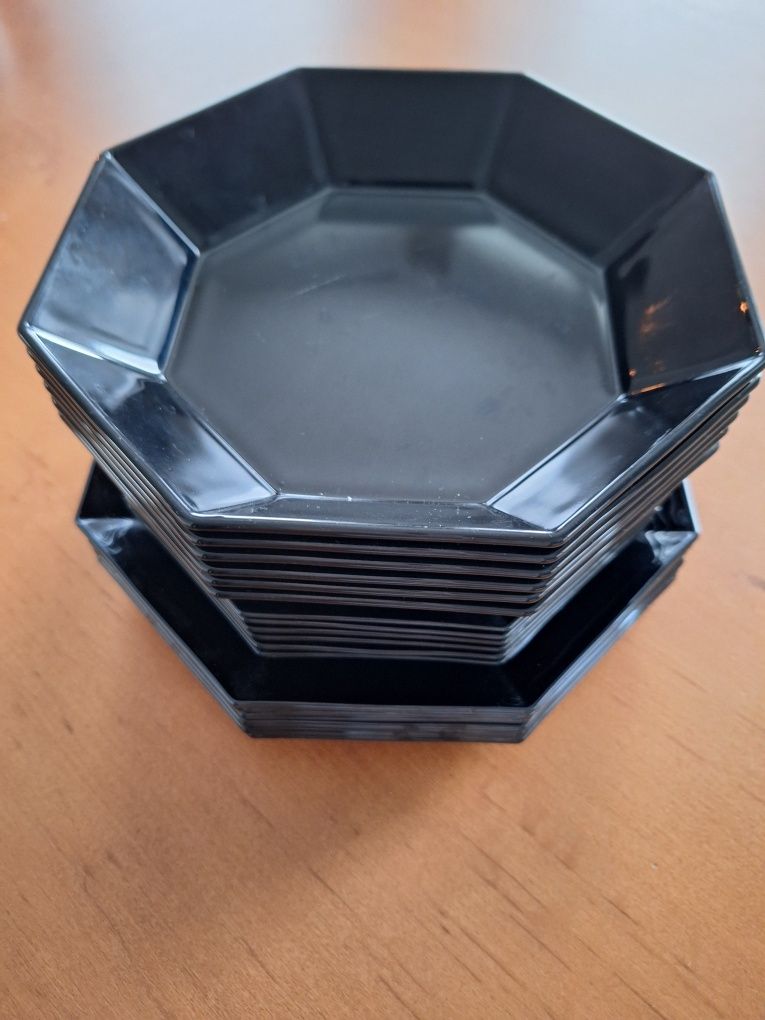 Komplet talerzy 18 sztuk arcoroc