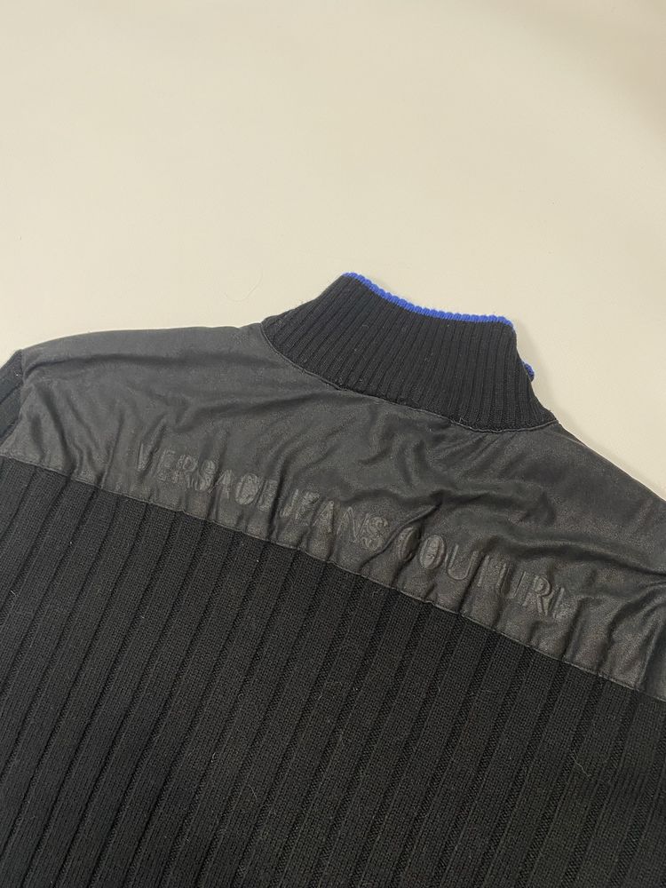 Свитер Versace Jeans Couture крупной вязки Lampo