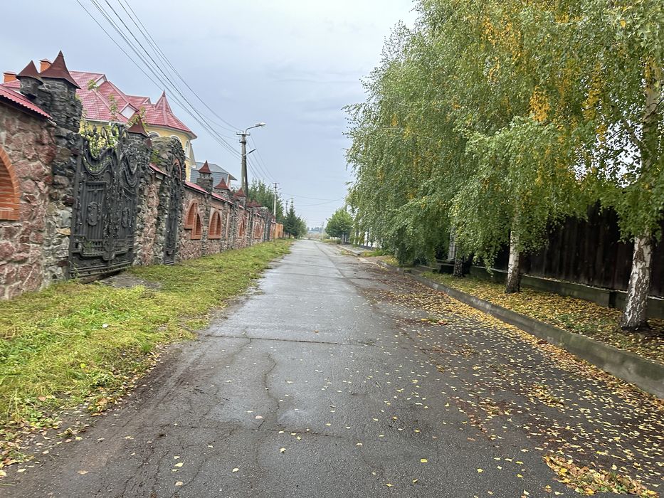 Продаю Земельну ділянку село Гора вул. Польова Поруч Ліс розміри 25х40