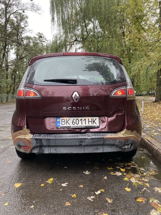 Продаю Рено Сценік2012р 6200$ БЕЗ ТОРГУ