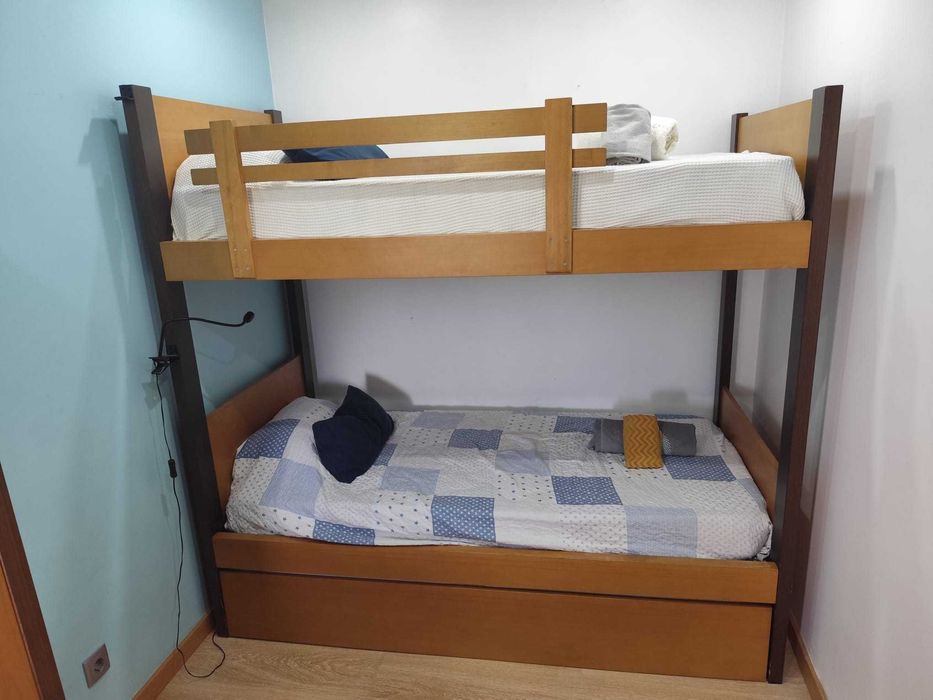 Cama Tripla em Beliche