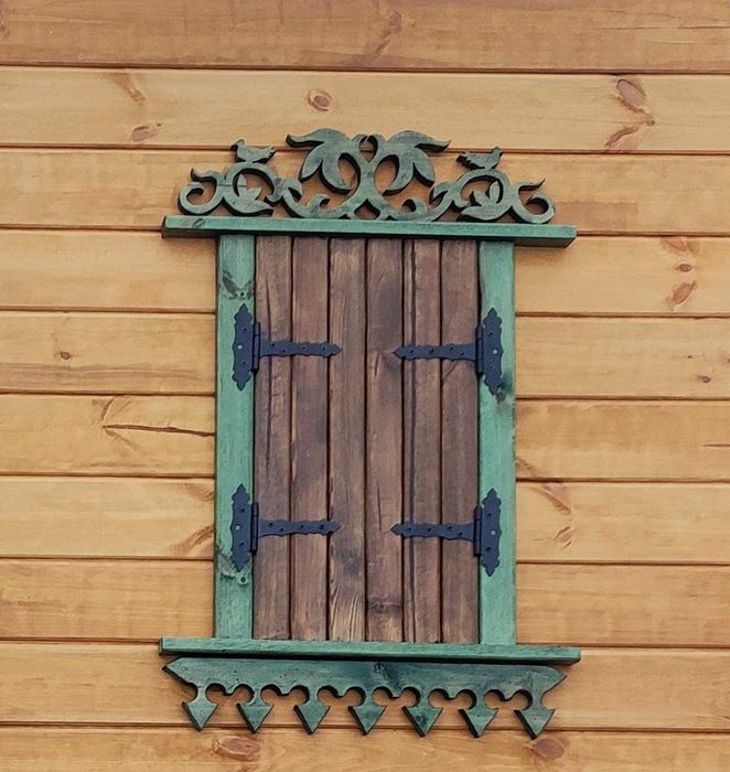 Nadokiennik, wyrezka, ornament - Wzór Lilie