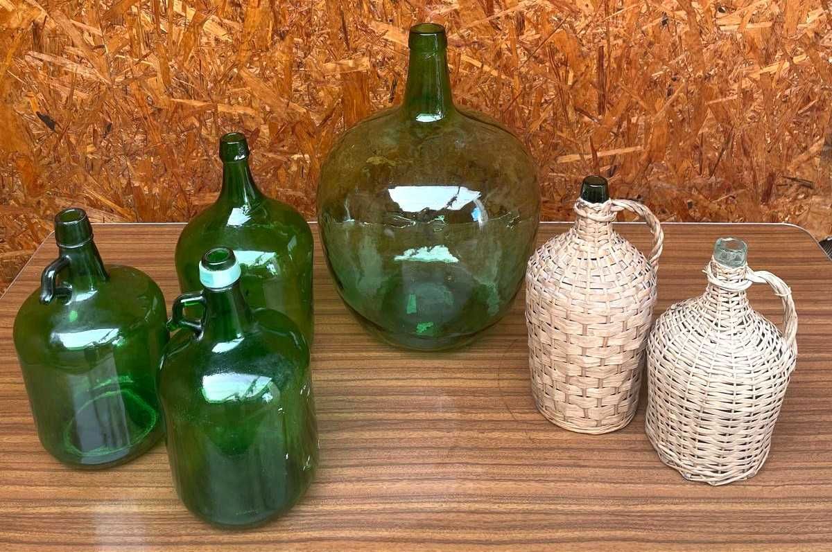Garrafões antigos para decoração de tertulia