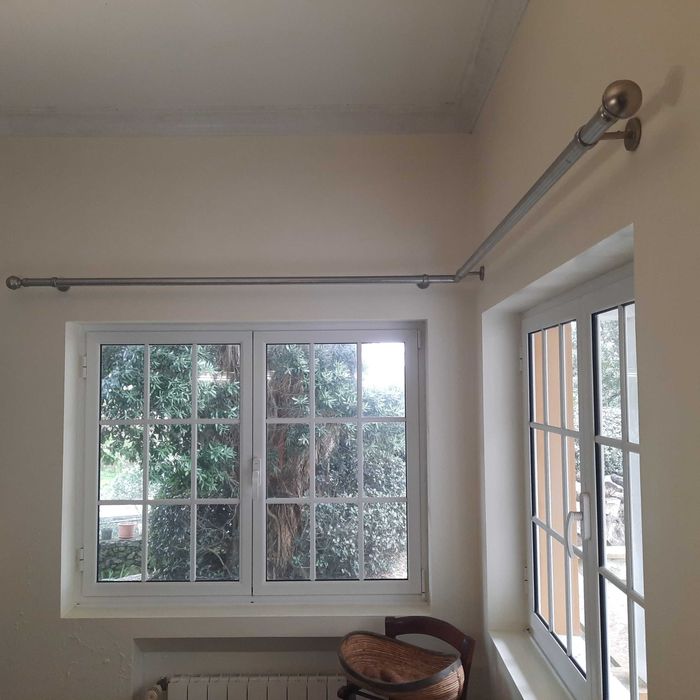 varão cortinado cromado mate com terminais bola