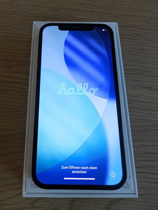 iPhone 12 128 GB • Dobry stan • 3 Etui GRATIS!