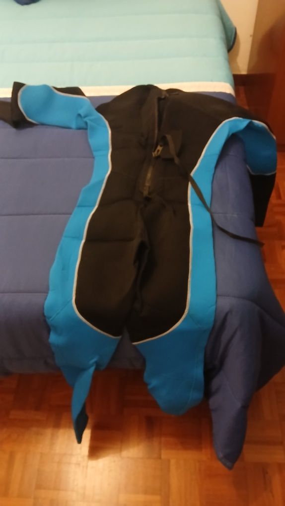 Fato de mergulho