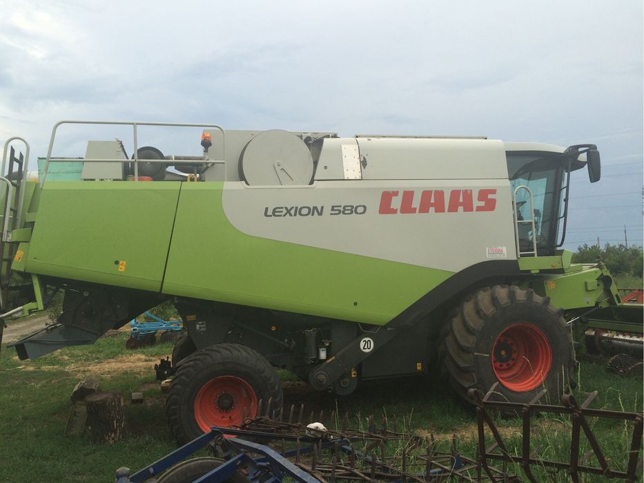 Комбайн CLAAS LEXION 580