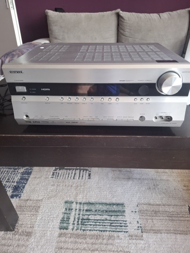 Onkyo TX-SR 606 plus pilot