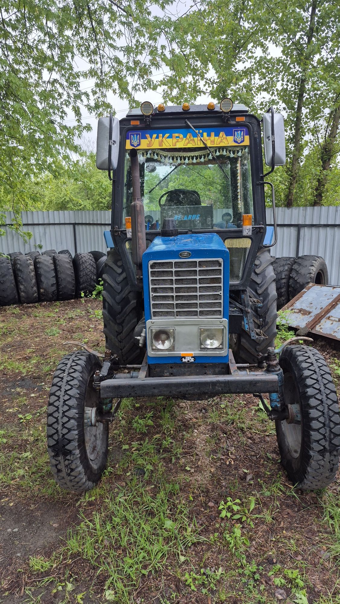 МТЗ-80 велика кабіна з під бурякового комбайна , стан відмінний.