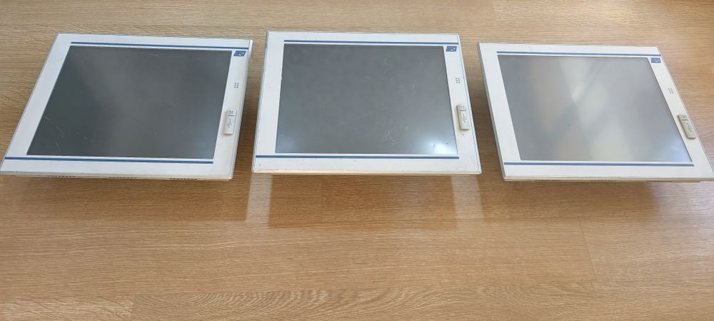 PC Industrial 17" Touchscreen