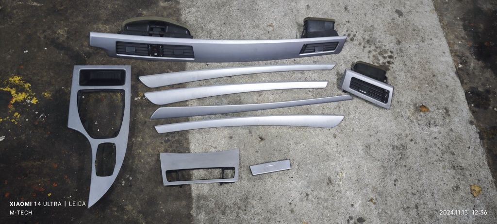 Dekory aluminium (alu pentan) BMW E60 E61 Lci pod cic