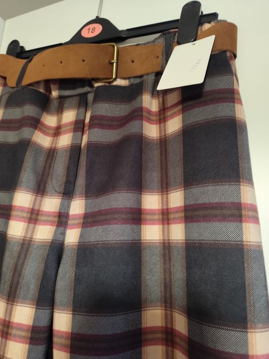 Nowe spodnie krata jesień zima uniwersalne