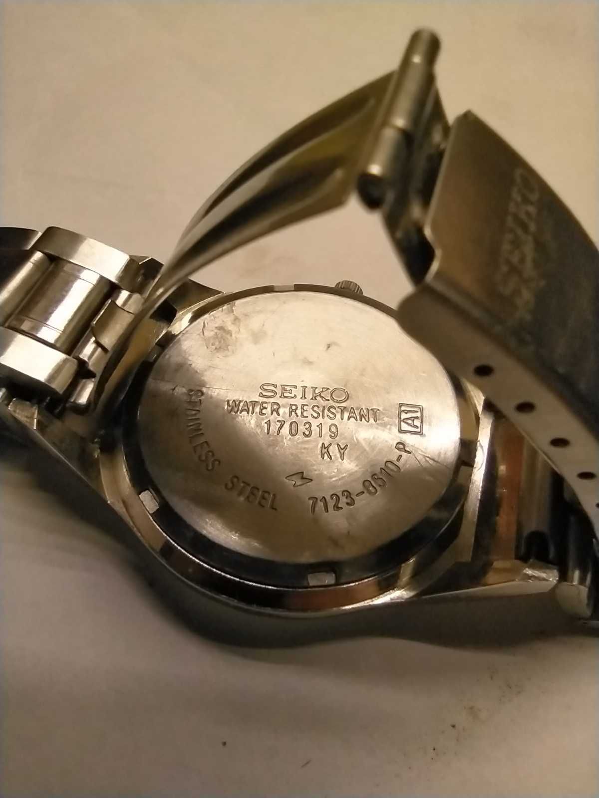 Продам Мужские ЧАСЫ наручные "SEIKO"