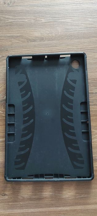 Tablet Samsung Galaxy Tab A8 dodatkowo etui